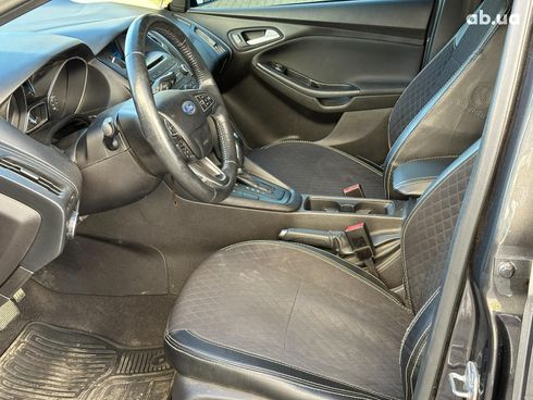 Ford Focus 2016 серый - фото 8