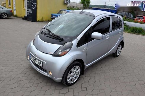 Mitsubishi i-MiEV 2011 - фото 12