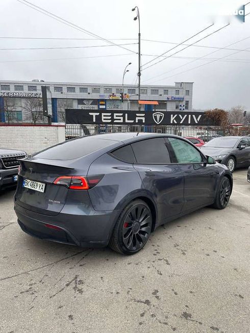 Tesla Model Y 2022 - фото 10