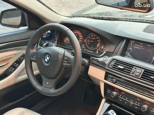 BMW 5 серия 2010 черный - фото 29