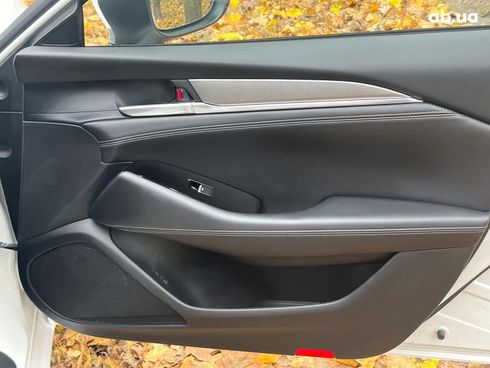 Mazda 6 2022 белый - фото 29