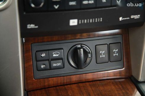 Toyota Land Cruiser Prado 2010 - фото 18