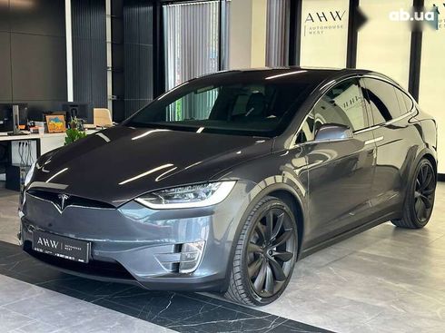 Tesla Model X 2018 - фото 4