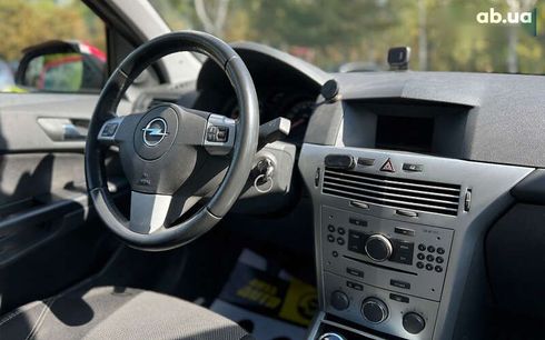 Opel Astra 2013 - фото 12