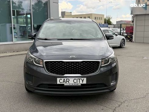Kia Sedona 2017 - фото 2