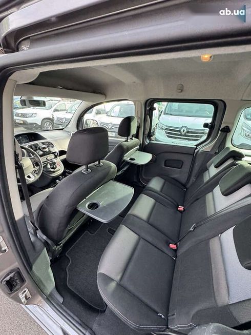 Renault Kangoo 2016 - фото 22