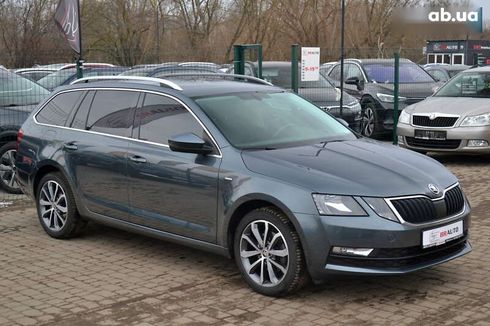 Skoda Octavia 2020 - фото 7