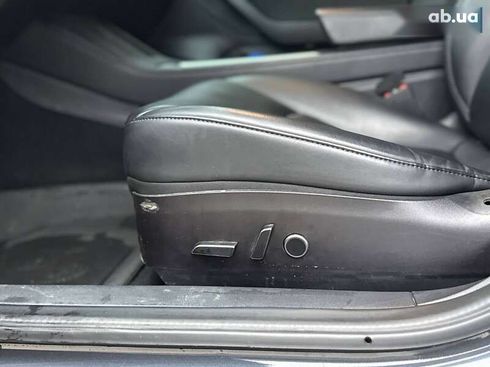 Tesla Model 3 2022 - фото 14
