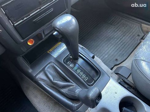 Mitsubishi Pajero Sport 2002 - фото 16