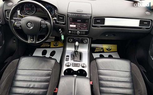 Volkswagen Touareg 2017 - фото 20