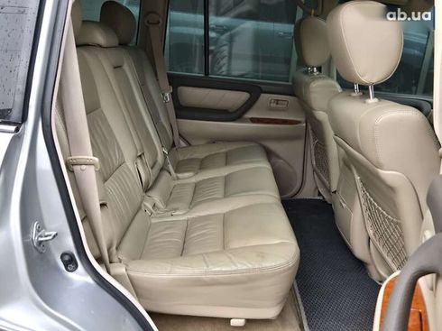 Toyota Land Cruiser 2006 - фото 16