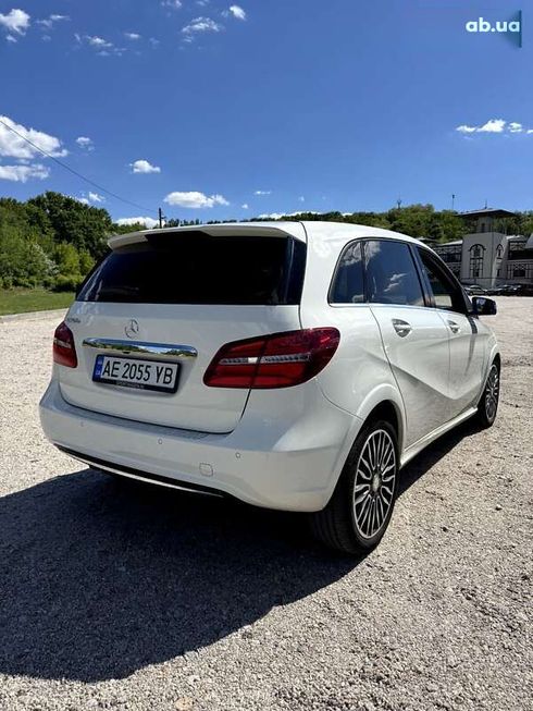 Mercedes-Benz B-Класс 2015 - фото 6