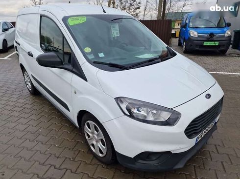 Ford Transit Courier 2020 - фото 7