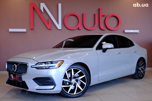 Volvo S60 2018 серый - фото 2