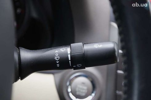 Lexus IS 2010 - фото 30