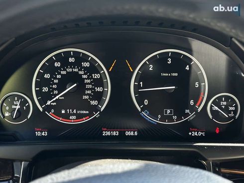 BMW X5 2017 - фото 14