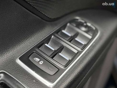 Jaguar XF 2016 - фото 15