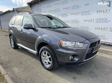 Продаж вживаних Mitsubishi Outlander в Києві - купити на Автобазарі