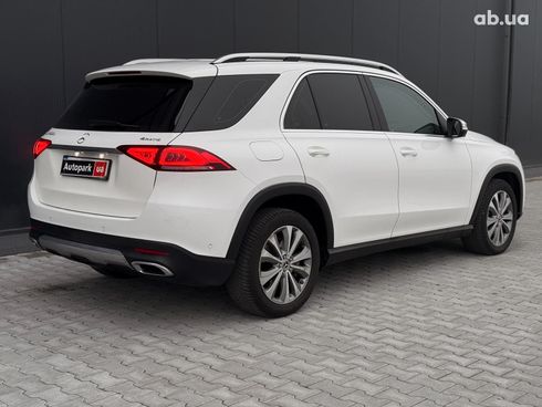 Mercedes-Benz GLE-Class 2019 белый - фото 111