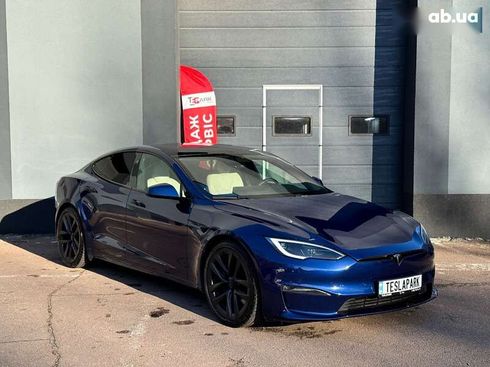 Tesla Model S 2022 - фото 12
