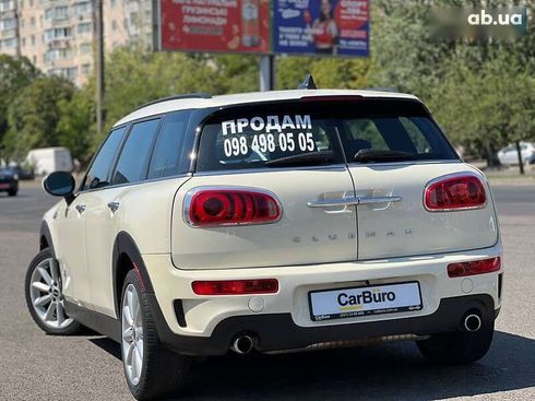 MINI Clubman 2016 - фото 10