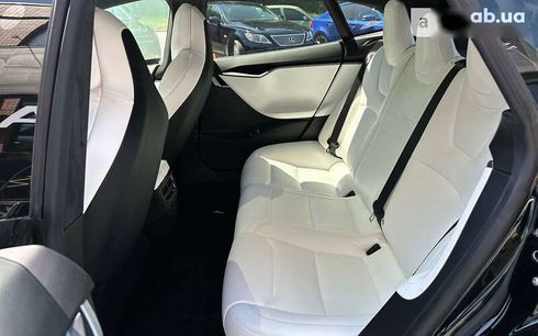 Tesla Model S 2019 - фото 11