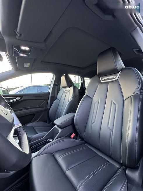 Audi Q4 e-tron 2023 - фото 22