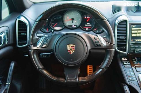 Porsche Cayenne 2013 - фото 12