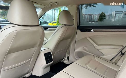 Volkswagen Passat 2017 - фото 23
