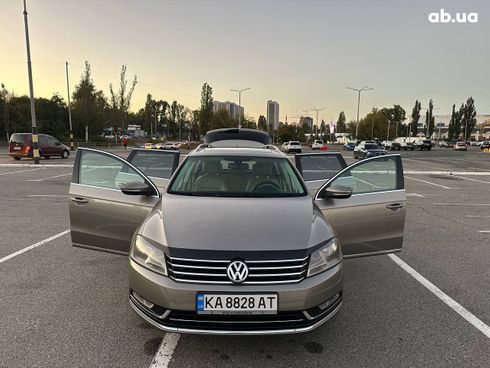 Volkswagen Passat 2012 коричневый - фото 5
