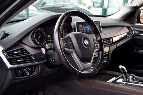 BMW X5 2016 - фото 28