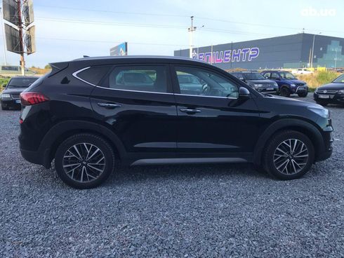 Hyundai Tucson 2020 черный - фото 11