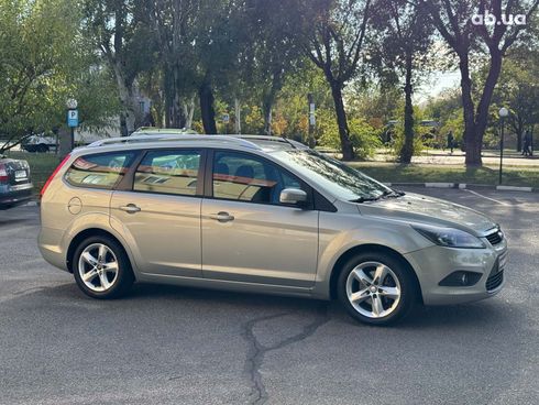 Ford Focus 2010 серый - фото 5