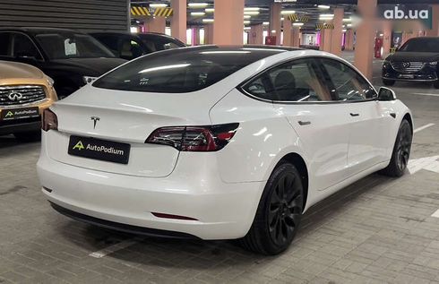 Tesla Model 3 2023 - фото 11