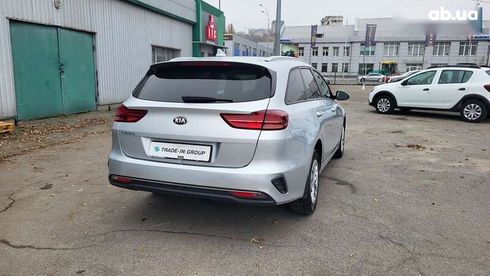 Kia Cee'd 2021 - фото 18
