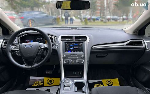 Ford Fusion 2019 - фото 13