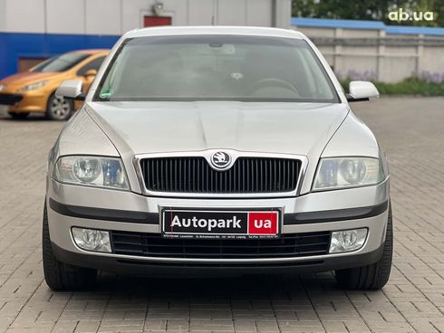 Skoda Octavia 2005 серый - фото 3