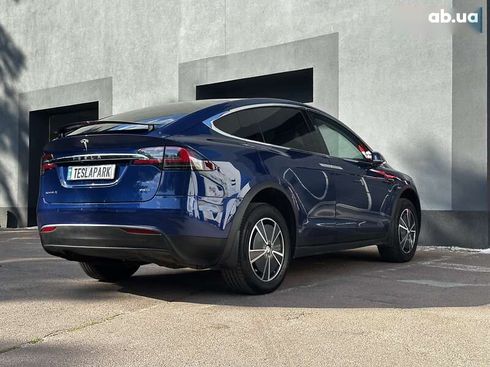 Tesla Model X 2017 - фото 9