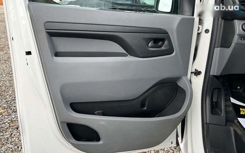 Opel Vivaro 2019 - фото 20