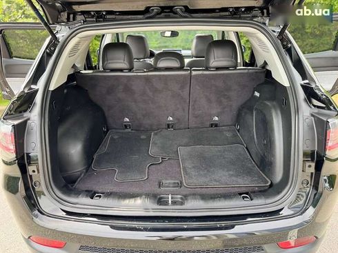 Jeep Compass 2021 - фото 25