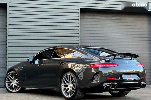 Mercedes-Benz AMG GT 4 2020 - фото 9
