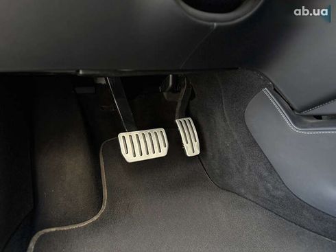 Tesla Model S 2019 - фото 19