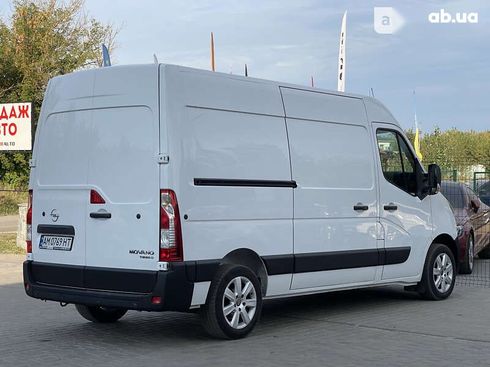 Opel Movano 2020 - фото 17