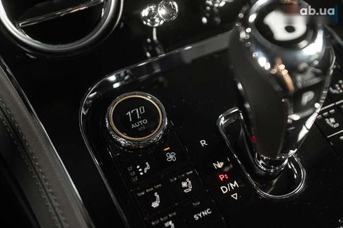 Bentley Continental GT 2022 - фото 28