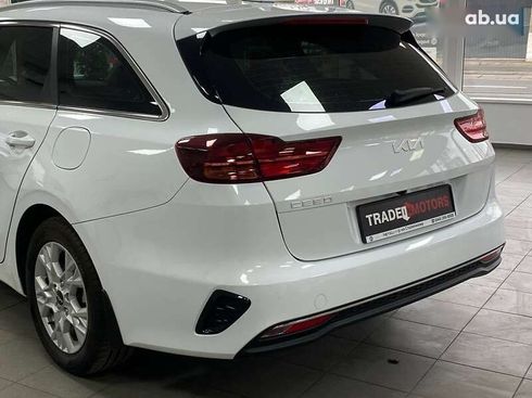 Kia Cee'd 2022 - фото 10