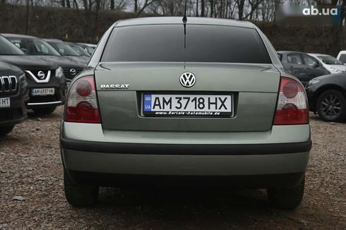 Volkswagen Passat 2002 - фото 11