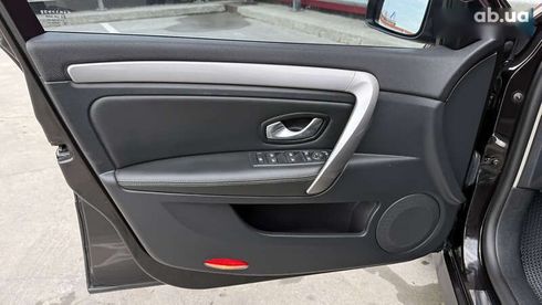 Renault Laguna 2011 - фото 16