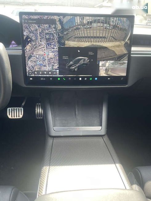 Tesla Model S 2022 - фото 18
