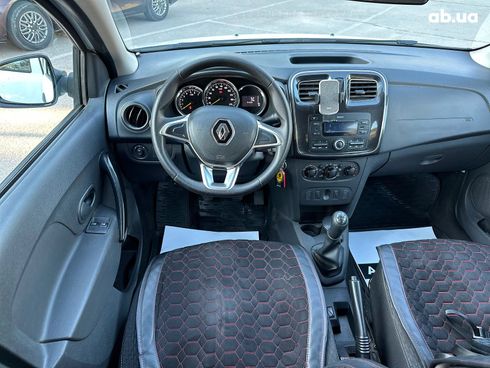 Renault Sandero 2021 белый - фото 25