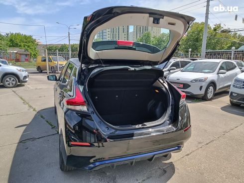 Nissan Leaf 2019 черный - фото 12
